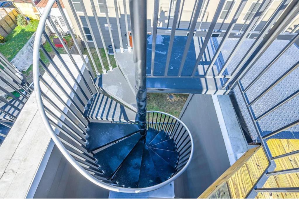 Spacious 3Bedroom Duplex With Rooftop Deck! Вашингтон Экстерьер фото
